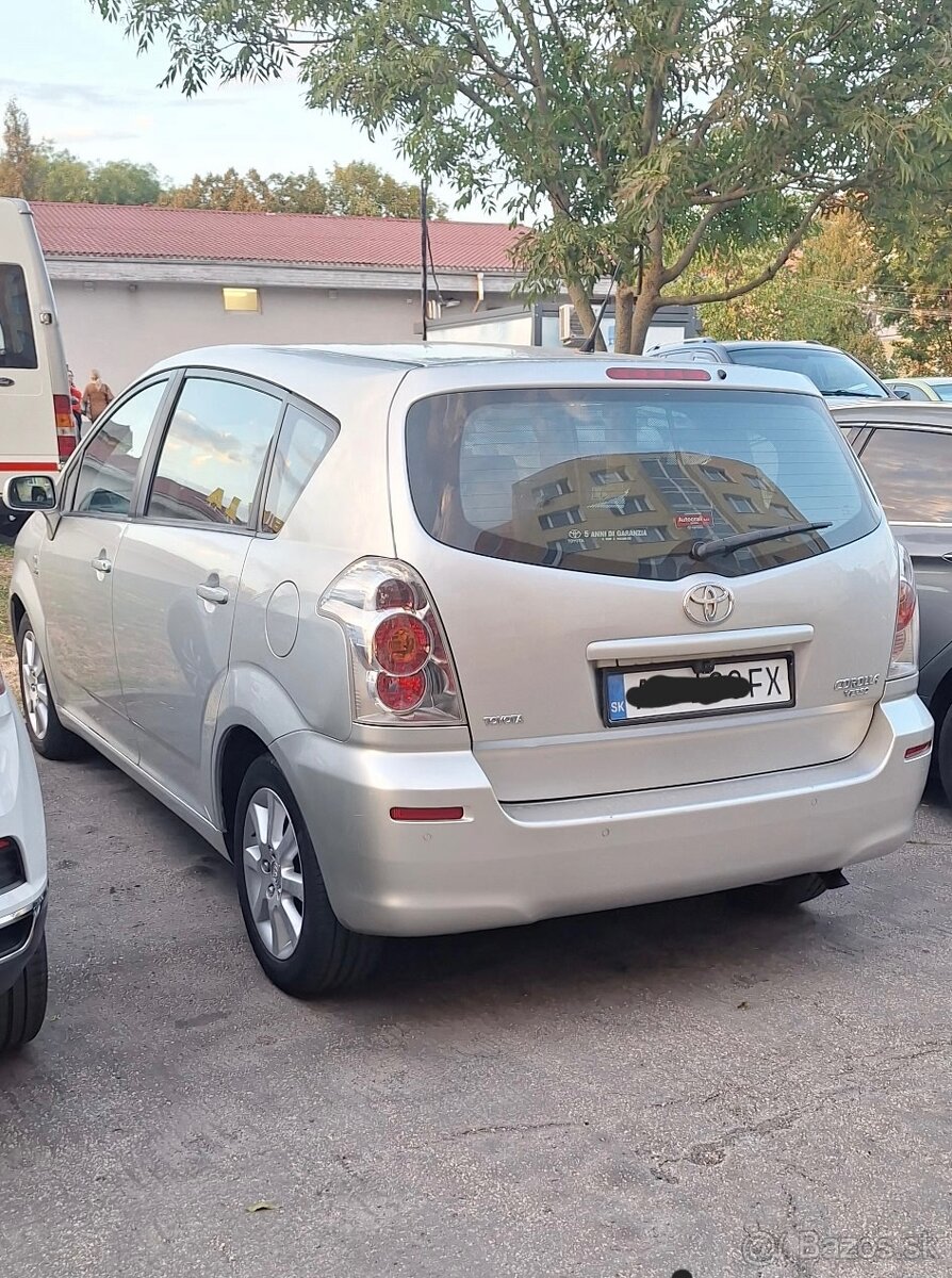 Toyota Corola Verso 2.0 TDI - 3