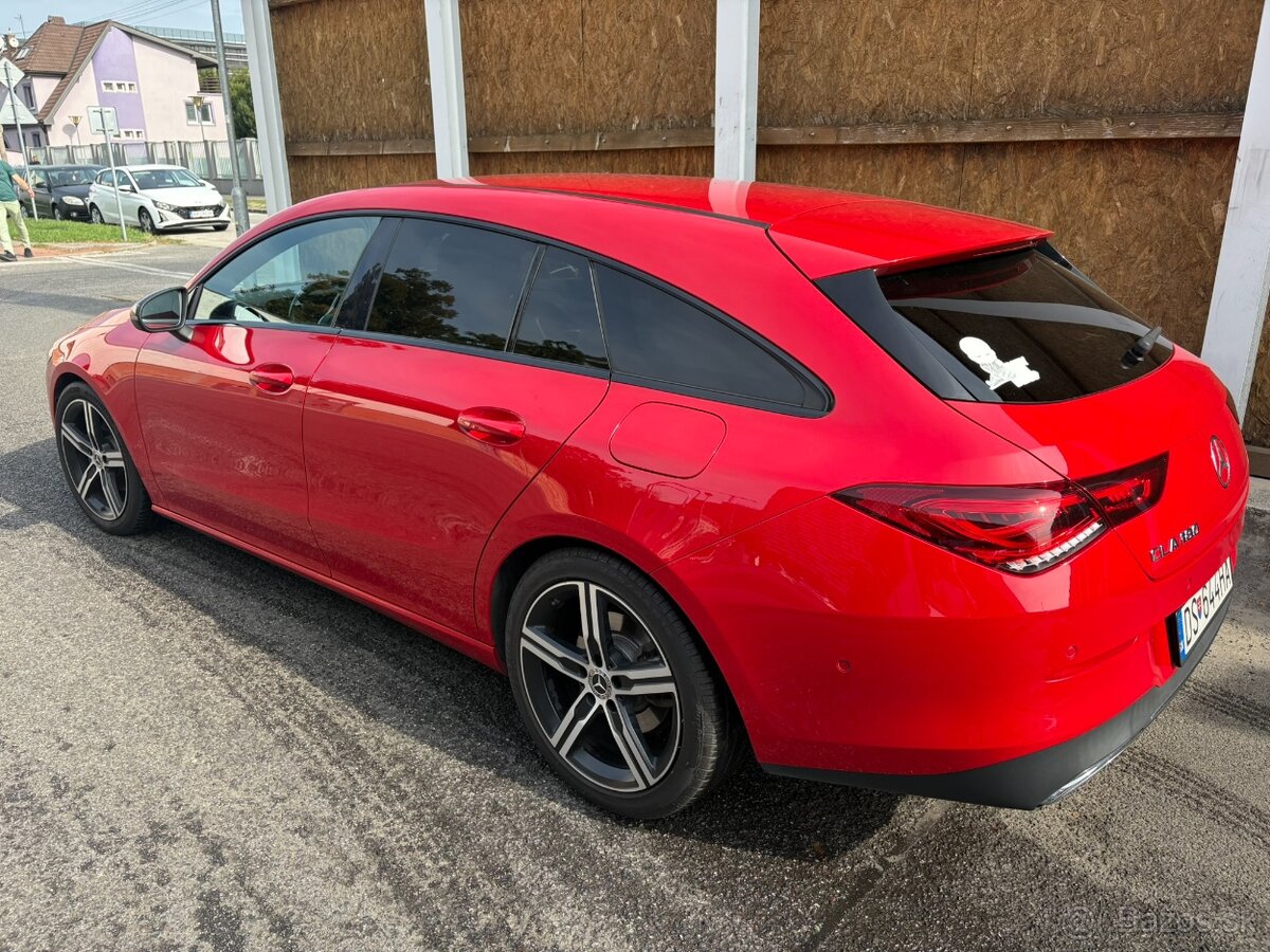 Mercedes Benz CLA 180 shooting brake - 3