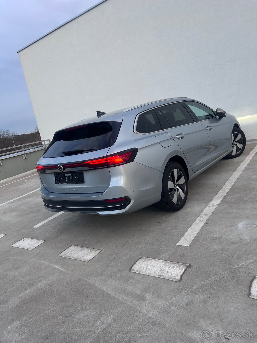 VW PASSAT COMBI 2025❗️14.500km❗️360 KAMERA MŔTVY UHOL - 3