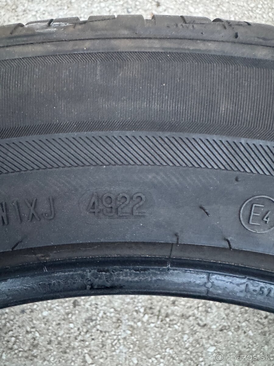 Predám sadu letných pneumatík 235/55 R18 - 3