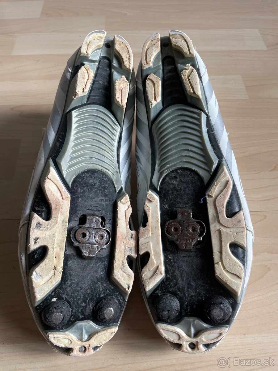 MTB tretry veľkosť 46 - 3