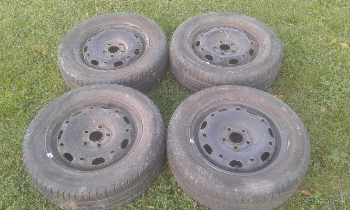 Skoda Fabia 1,4mpi -Rozpredam - 3