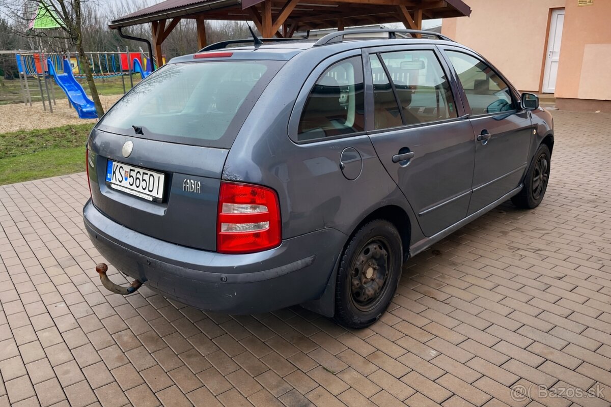 Škodu Fabia Combi 1.2 (47 kW) R.v 2003 - 3