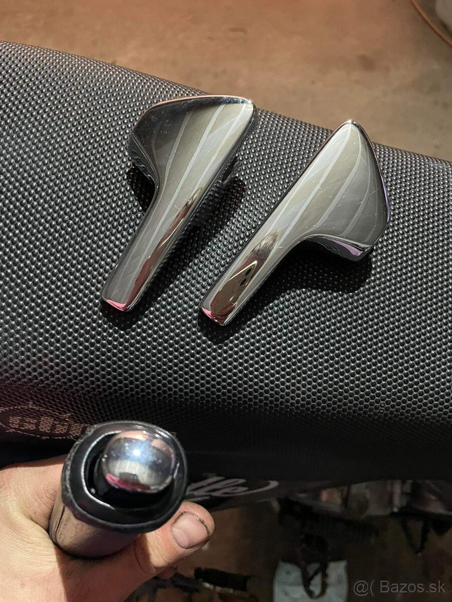 Predám madla klucky golf mk3 - 3