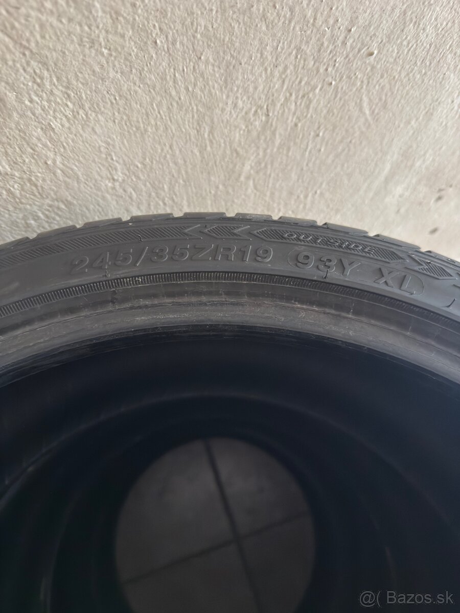 245/35 R19 + 275/30 R19 - 3