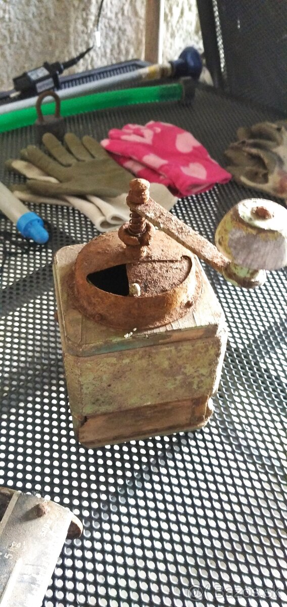 Predám starožitnosti náradie veci na chalupu chatu - 3