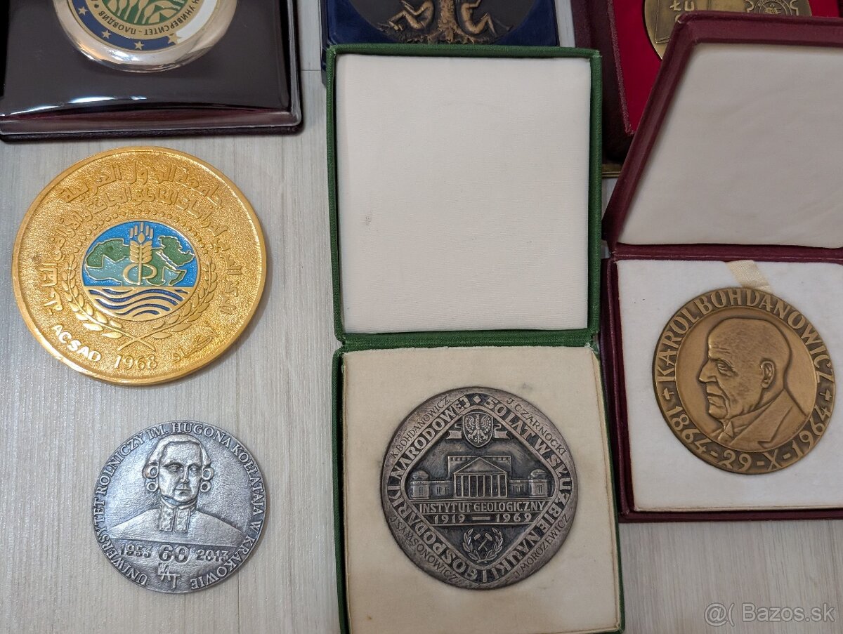 Zahraničné medaile plakety - 3