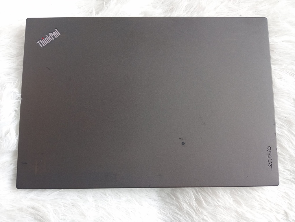 predám Lenovo Thinkpad T460 , Intel i5 , 8gb ram , Win 11 - 3
