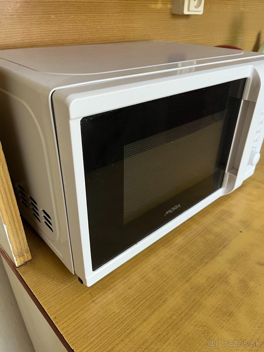 Mikrovlnka Mora - 3