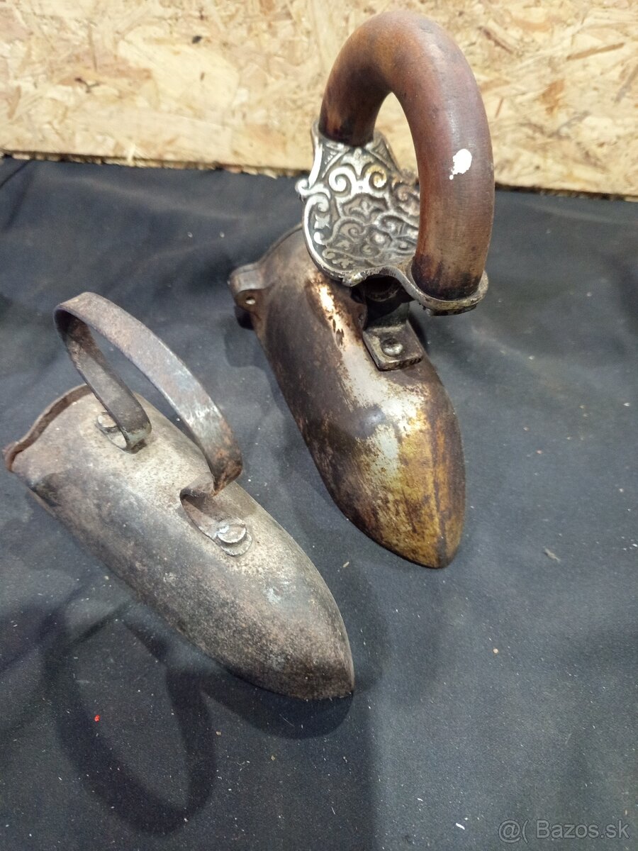 Staré žehličky - 3