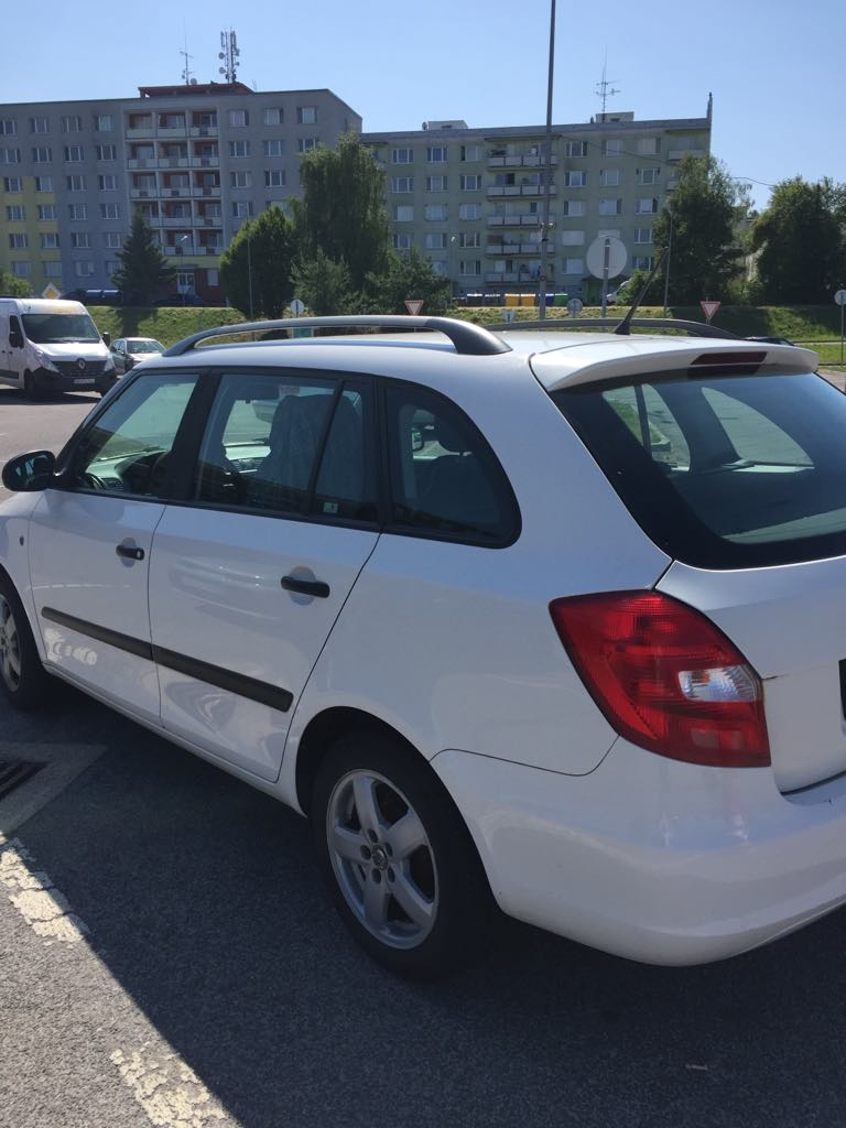 Fabia II 1.6tdi diesel 66kw 2013 kombi - 3