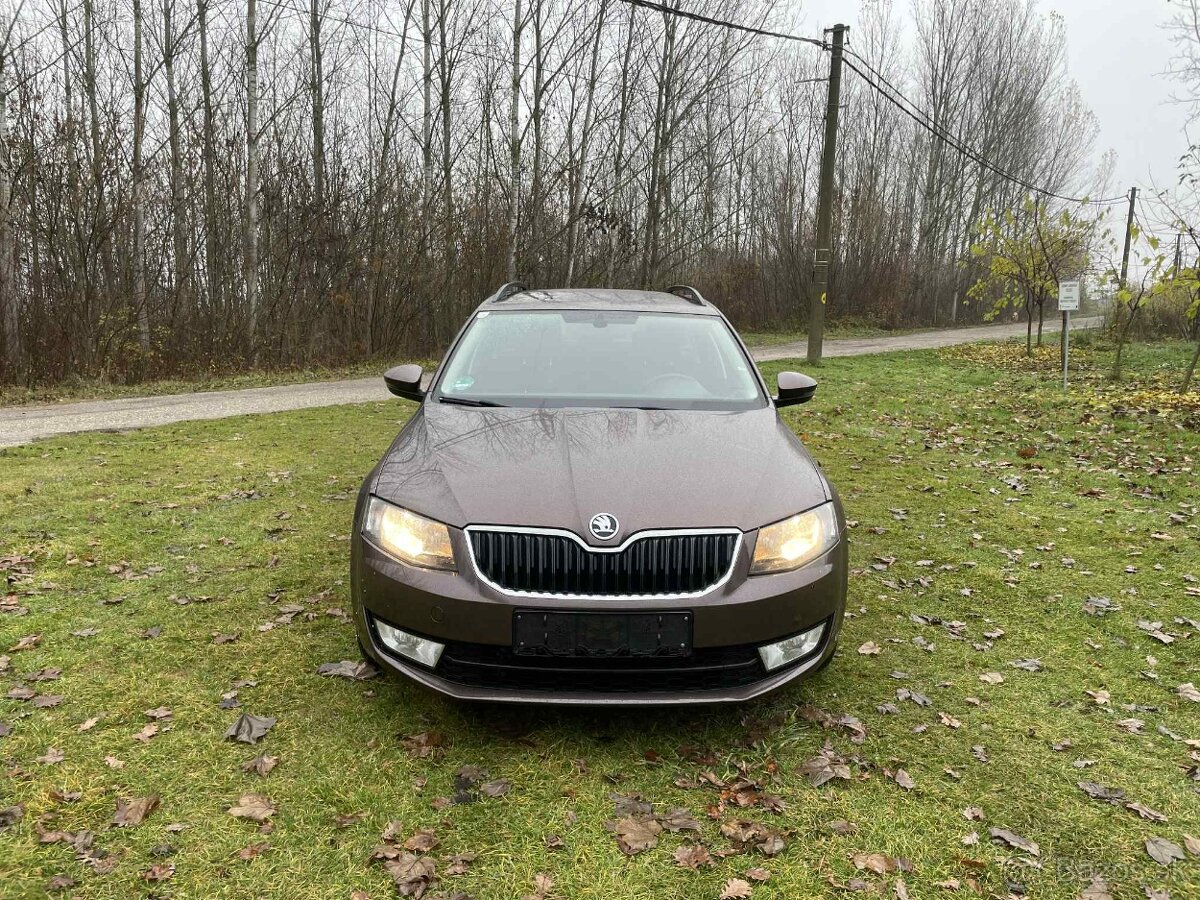 Škoda Octavia Combi 2.0 TDI Ambition DSG - 3