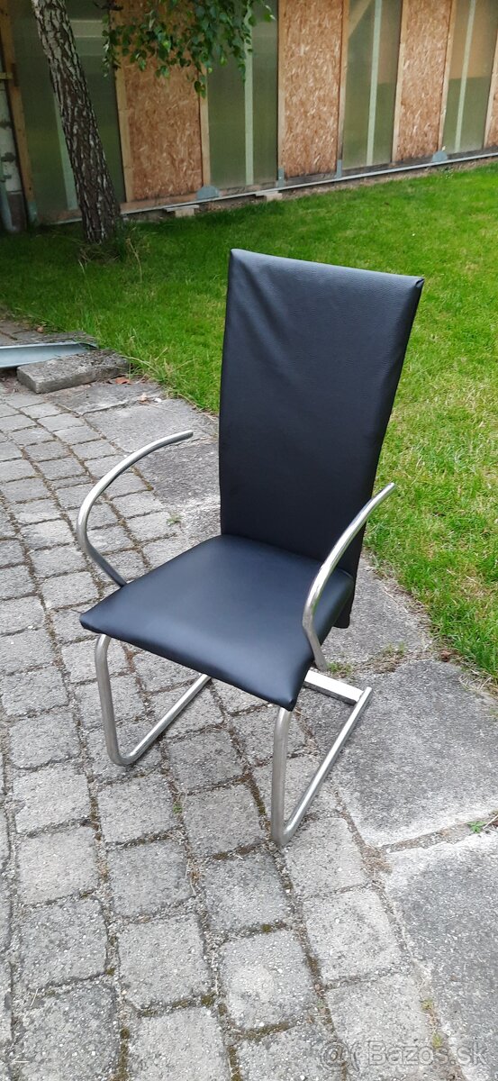 Kancelárska stolička, pevná - 3