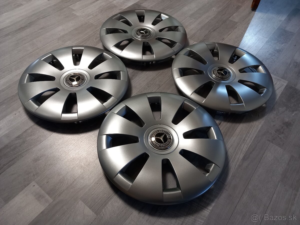 Puklice Mercedes, Sada Č.16, Nové - 3