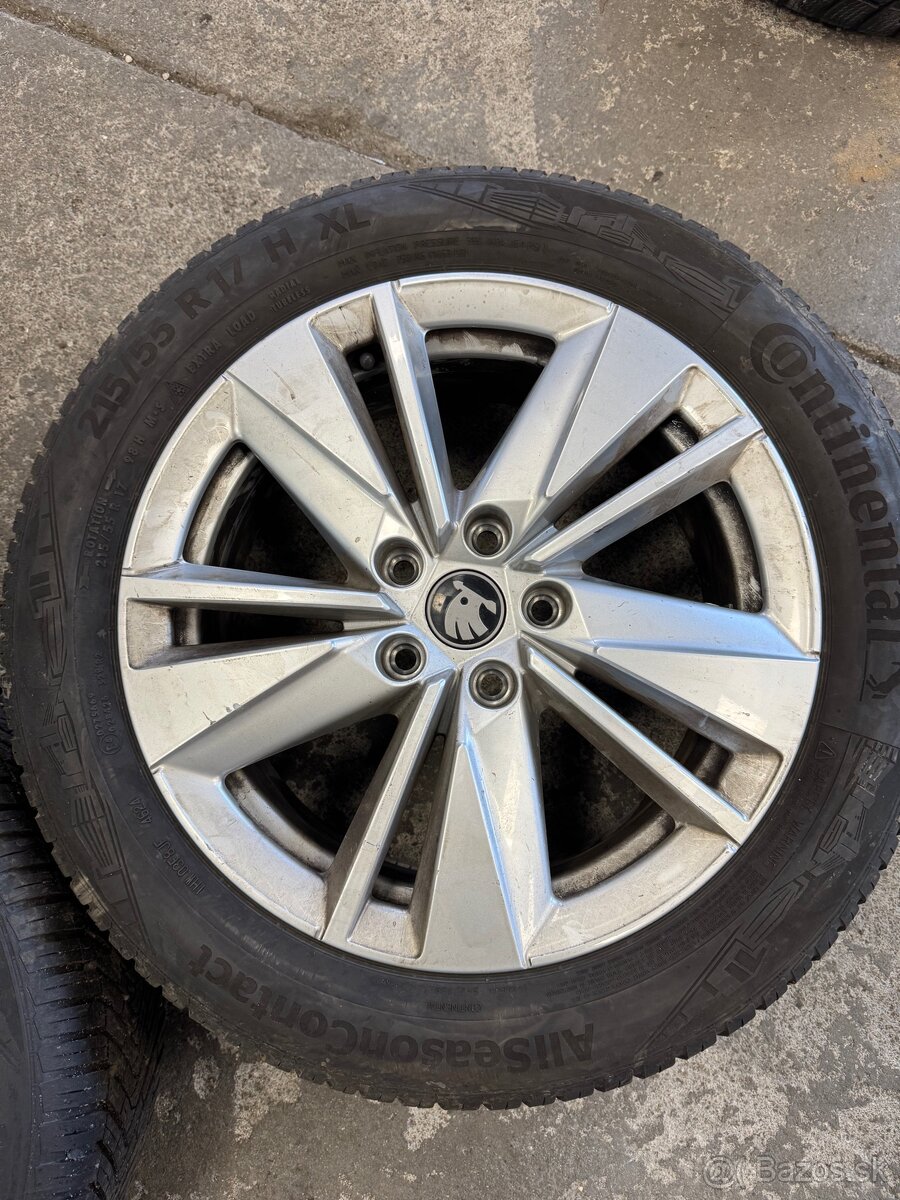 Škoda Karoq R17 3ks - 3