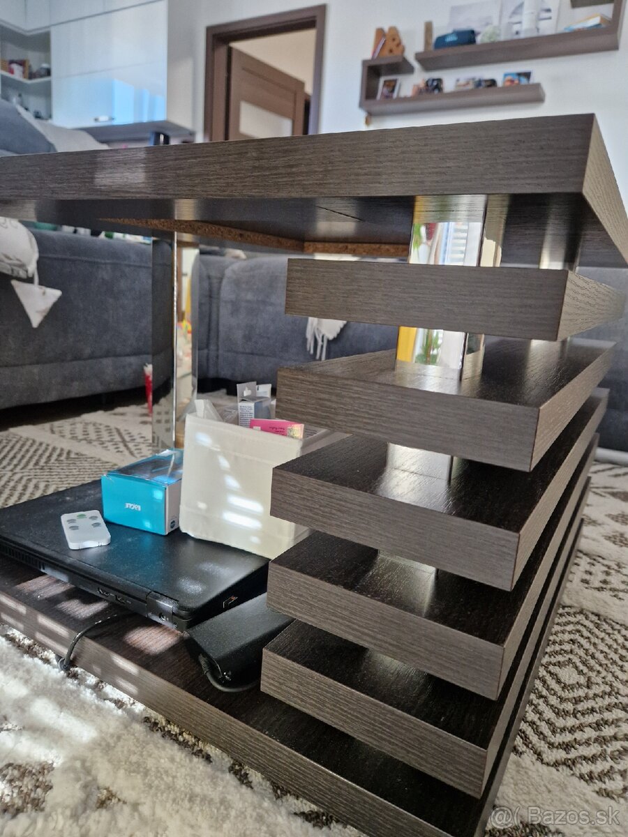 Konferenčný stolík - 3