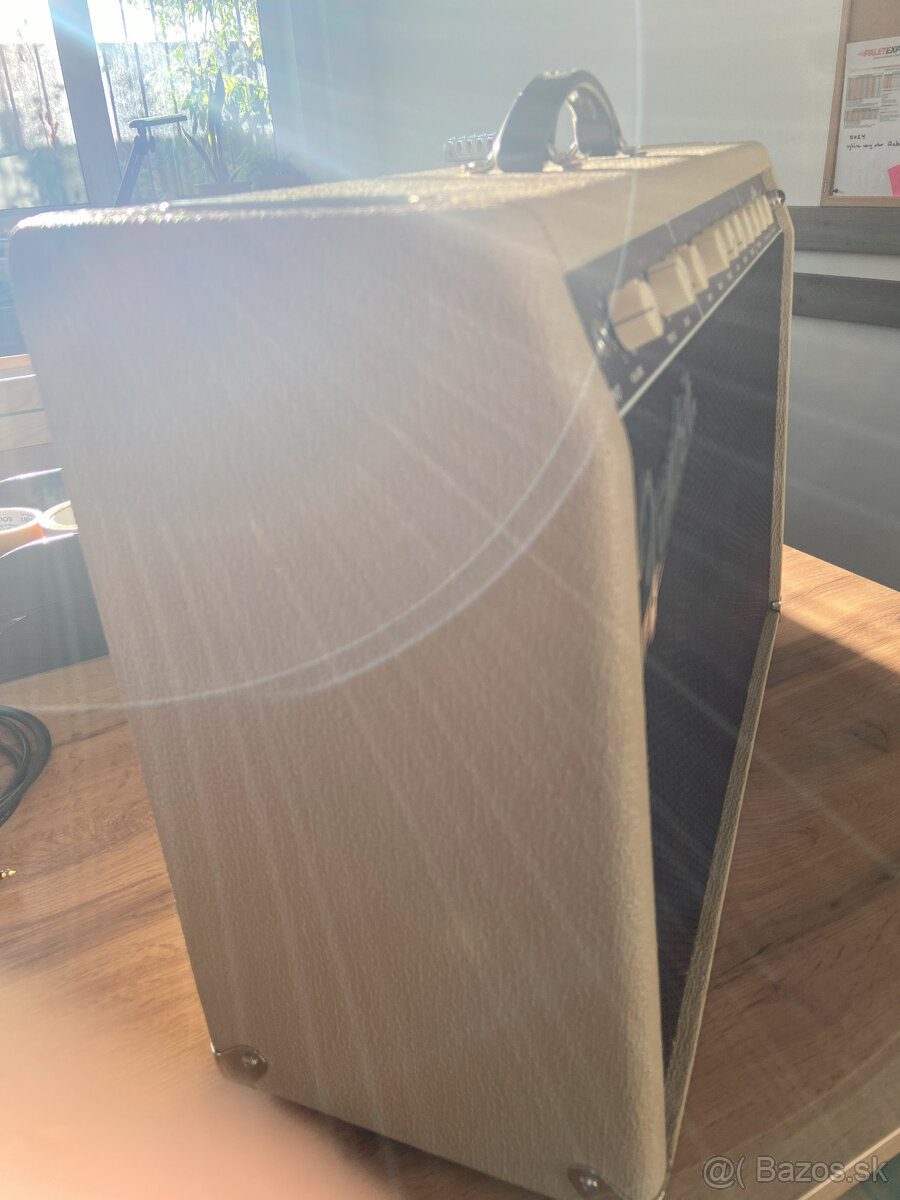 Fender Super Sonic 22 USA - 3