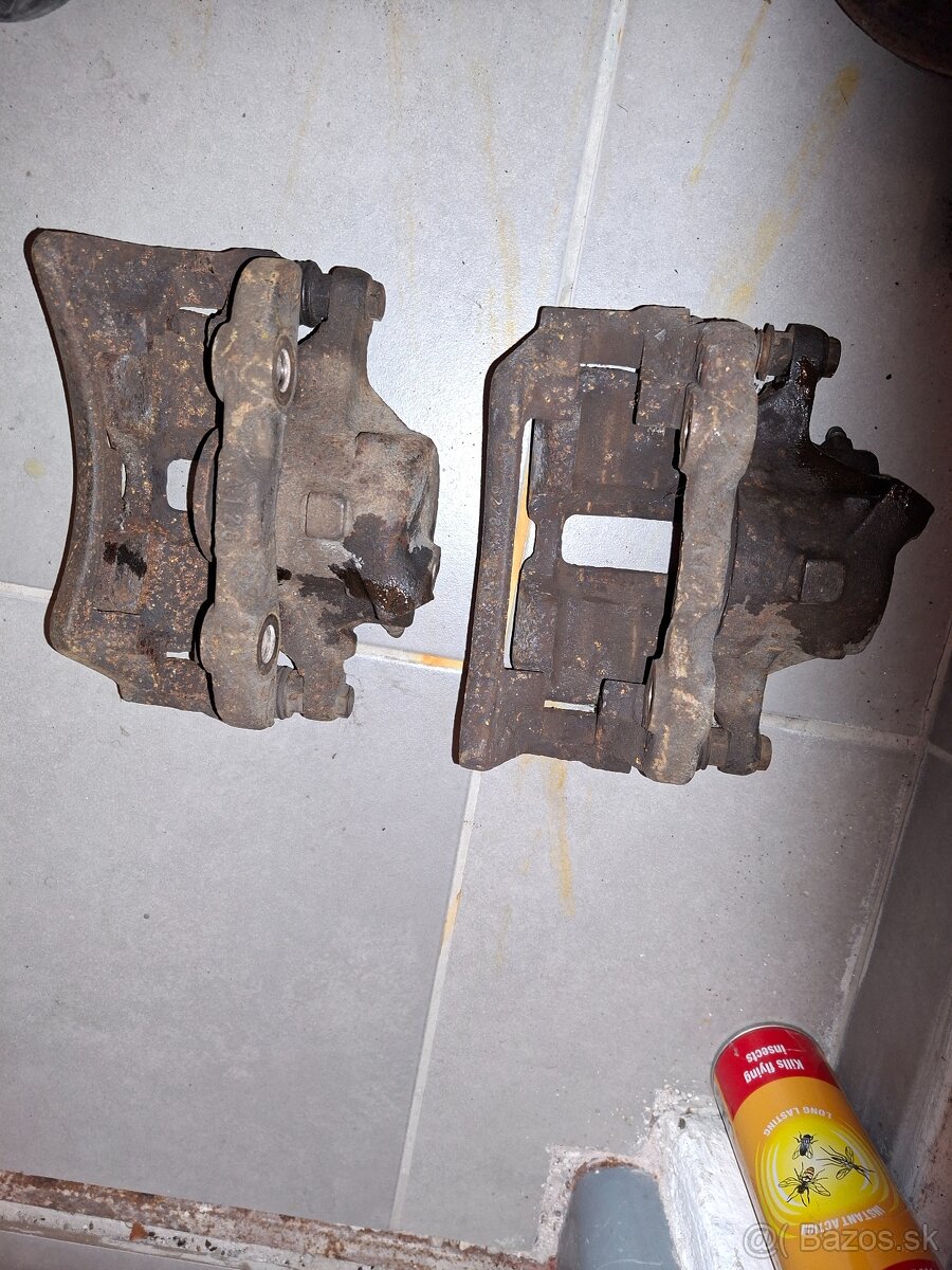 Predám predné otoče VW GOLF 3 3.5 Cab. - 3