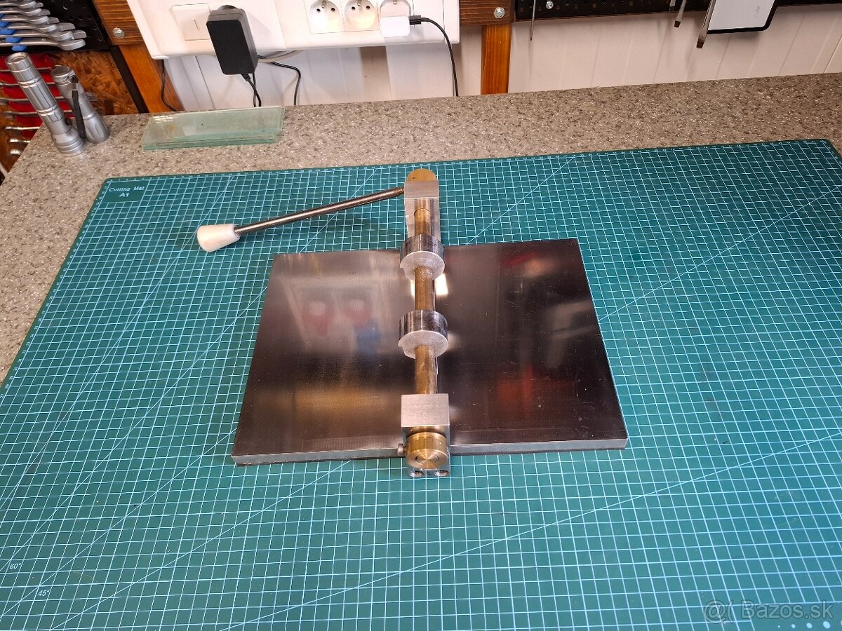 Ručny ryhovací stroj 230 mm - 3