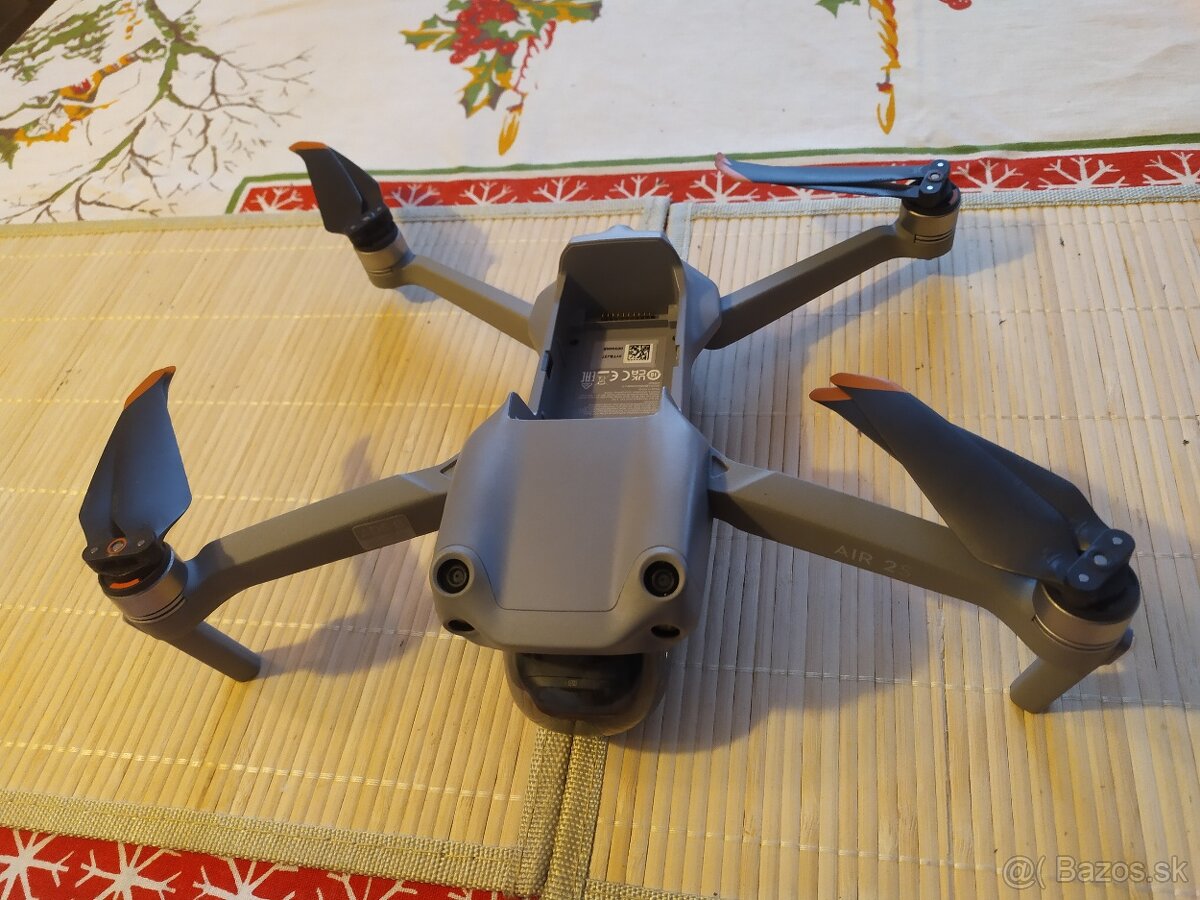 DJI Air 2S Fly More Combo - 3