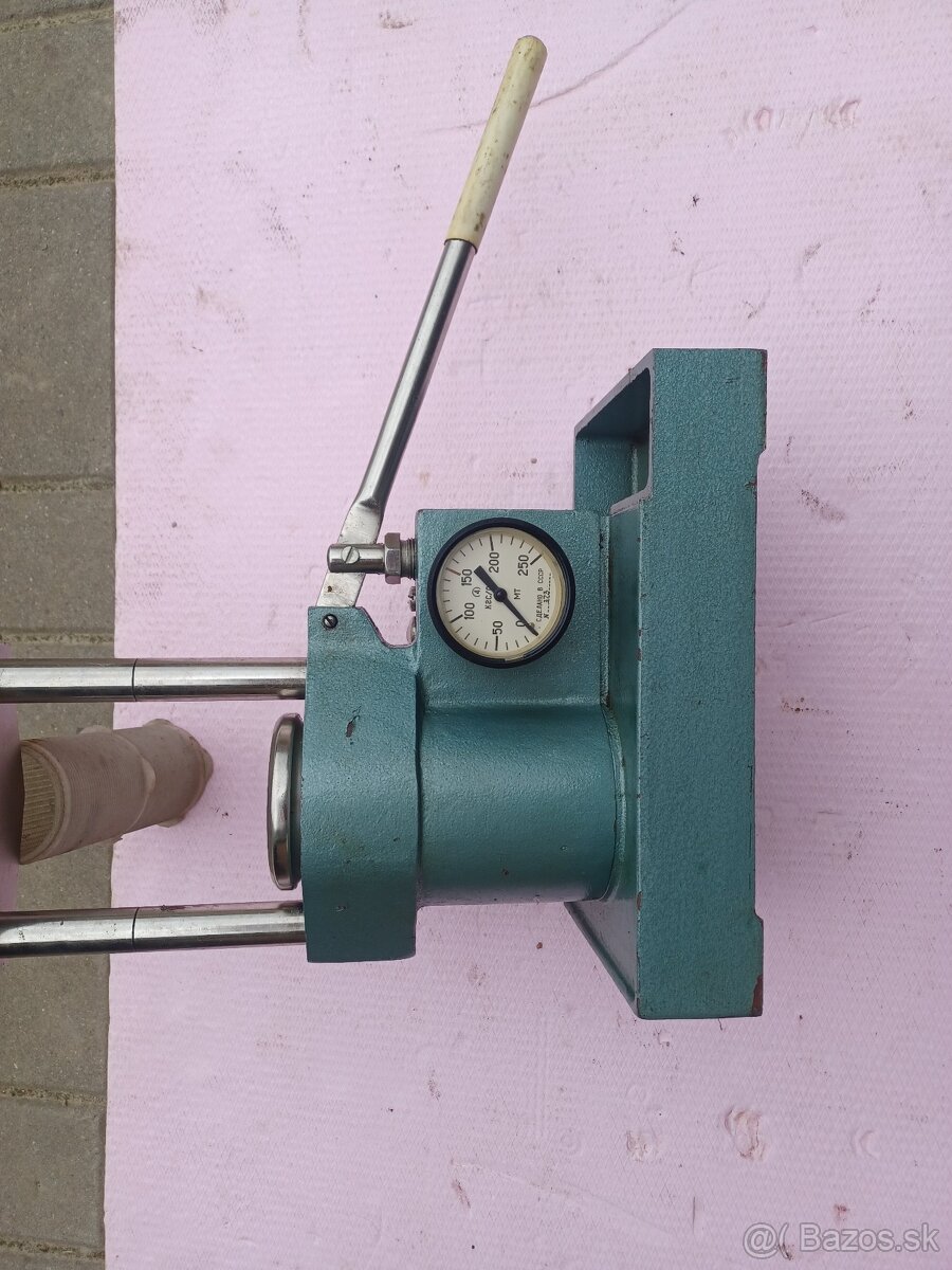 Pakovy lis -stolovy - 3