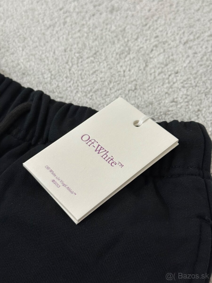 Off White Šortky - 3