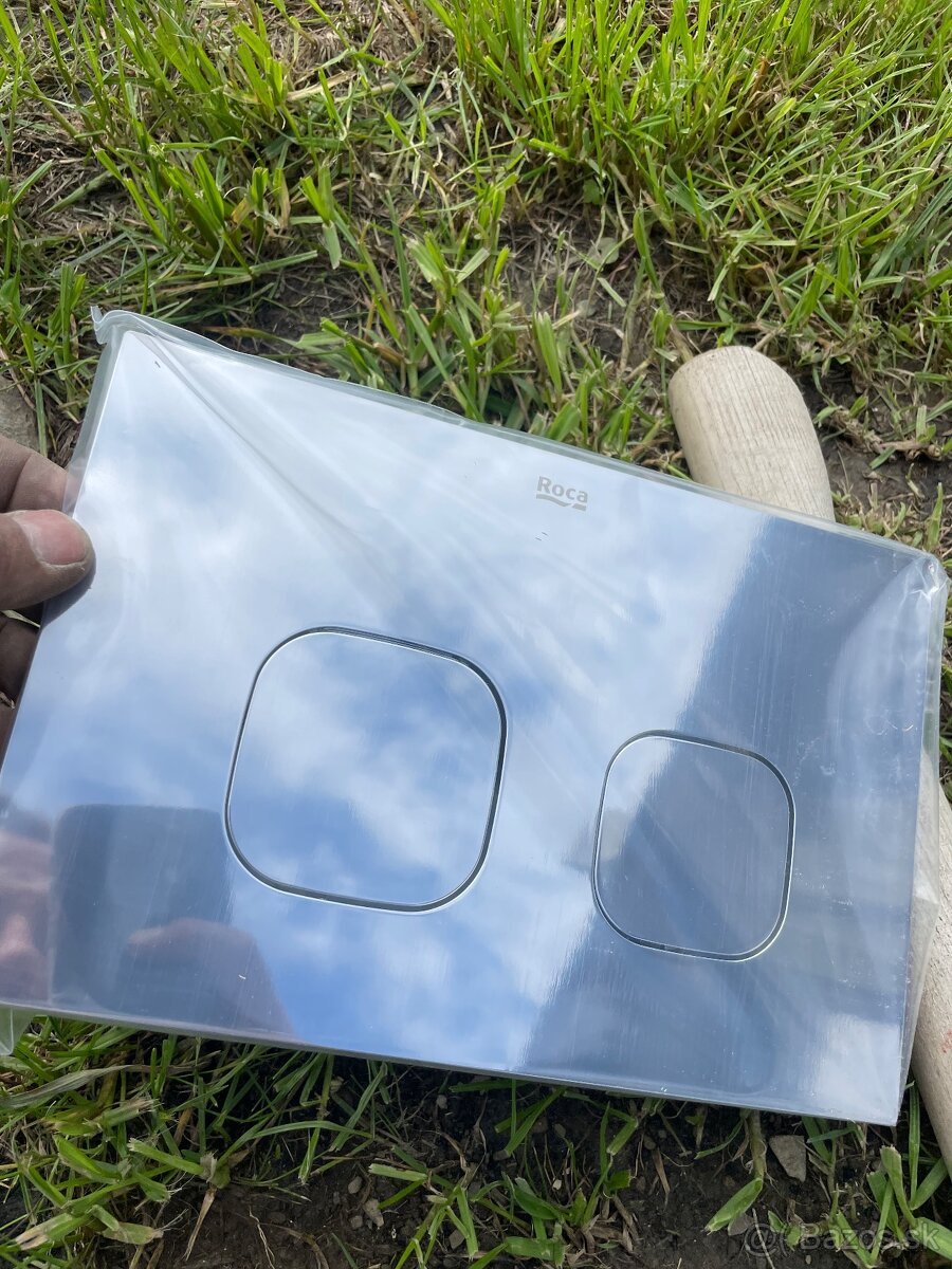 Predám WC tlačidlo Predám Roca AC3 Chrome - ovládacie tlačid - 3