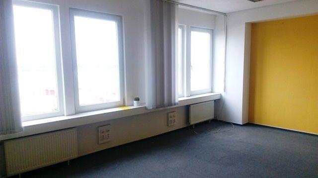 Na prenájom kancelárske priestory na Rybničnej ulici vo Vajn - 3