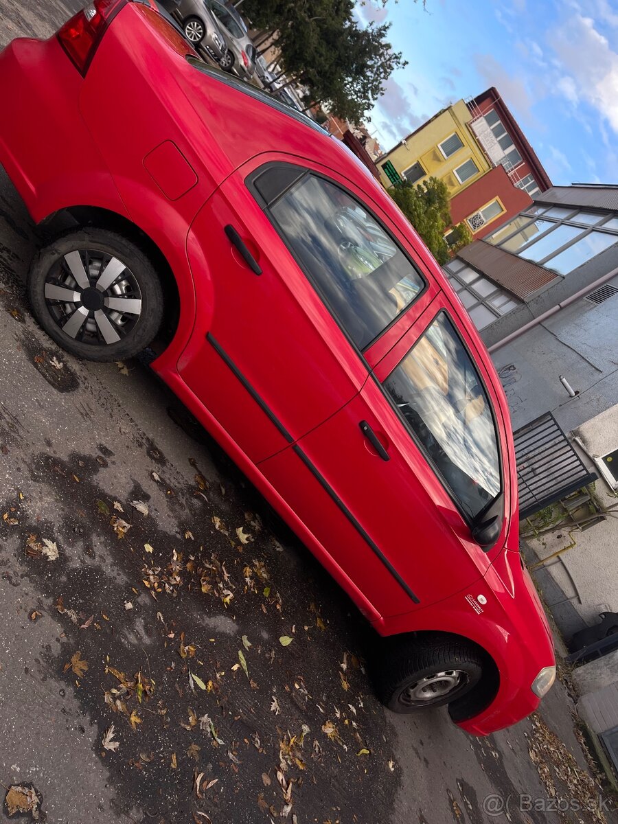 Chevrolet Aveo - 3