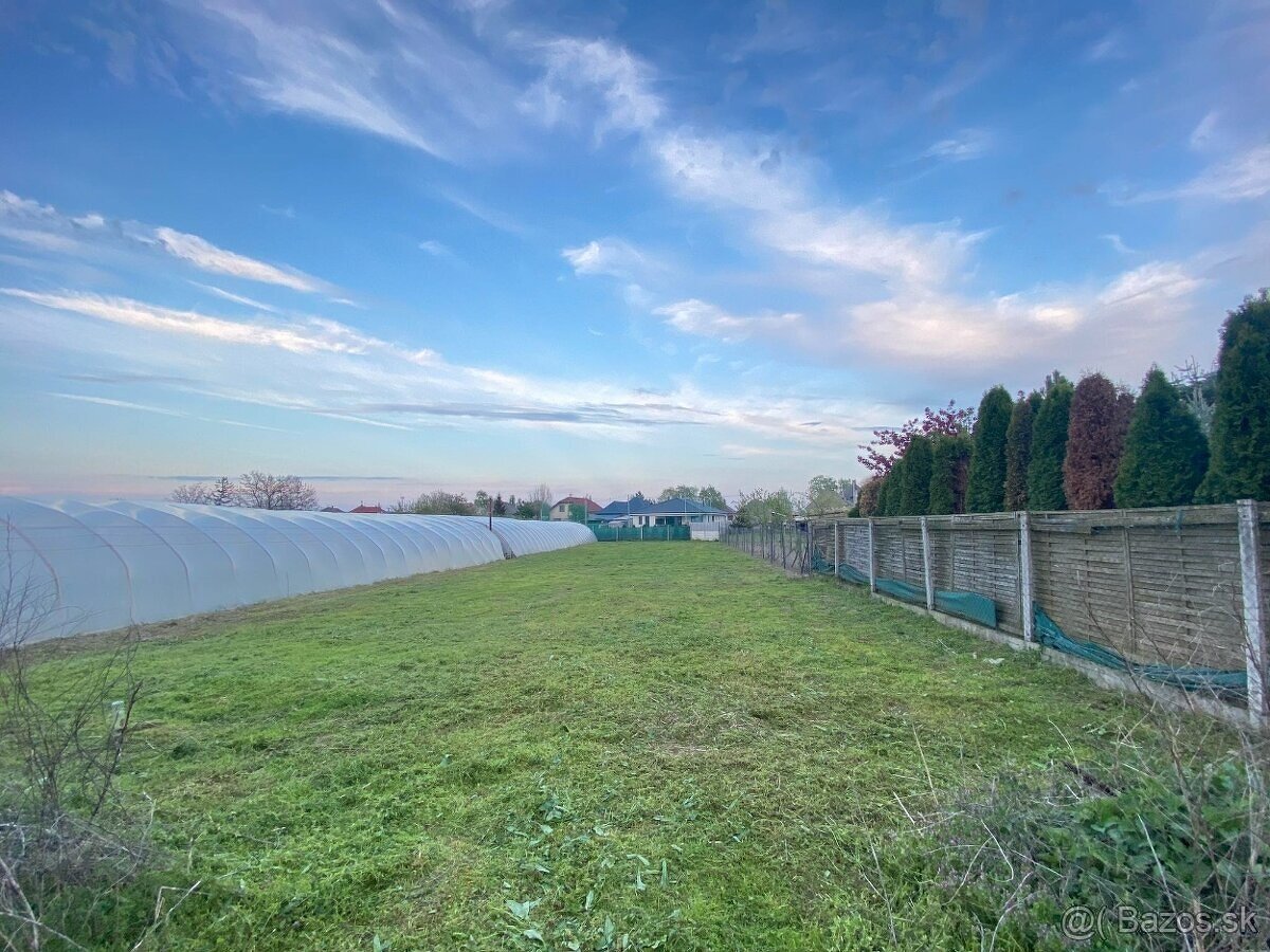 Stavebny pozemok - 3