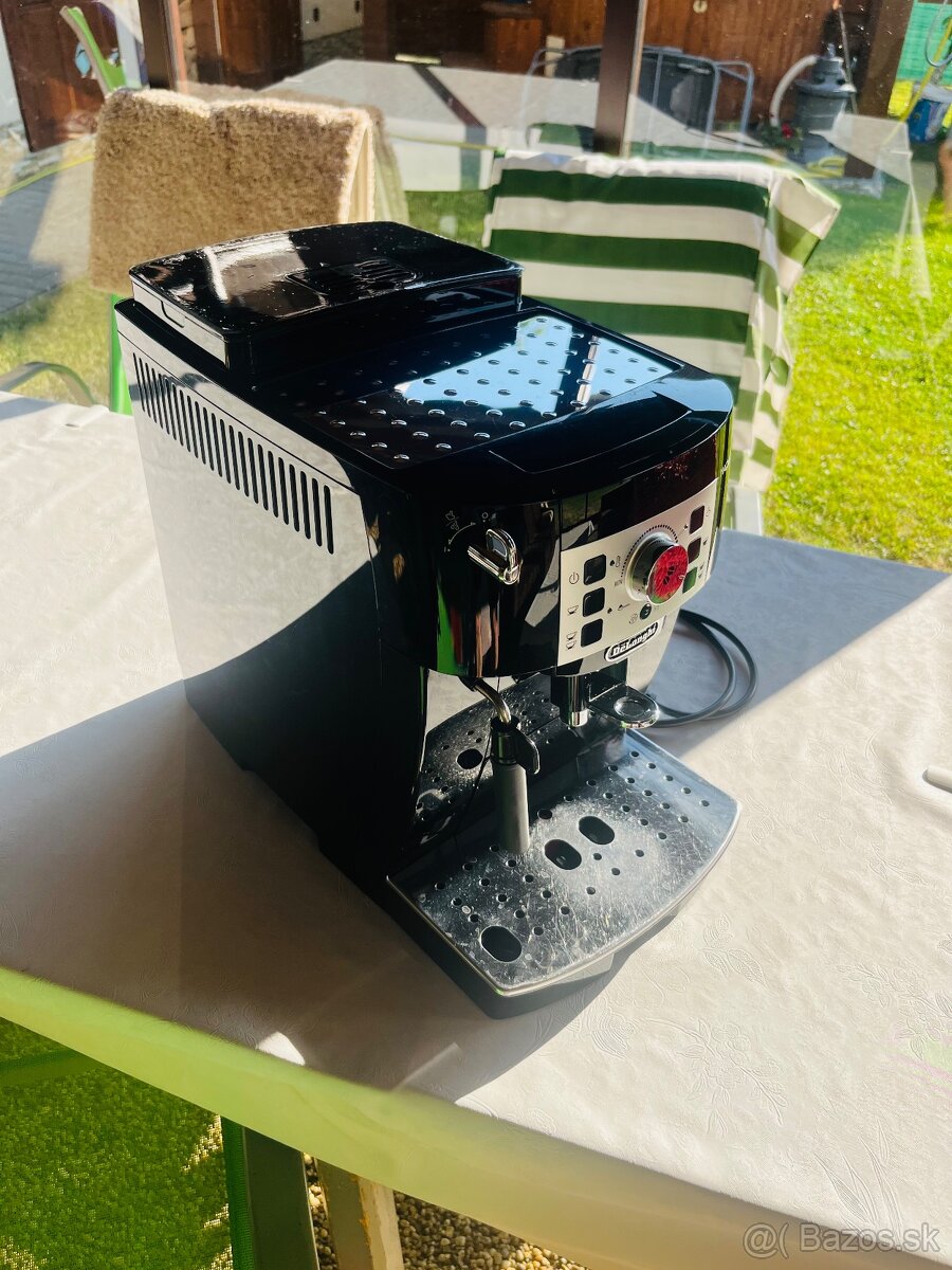 De’Longhi Magnifica S - 3