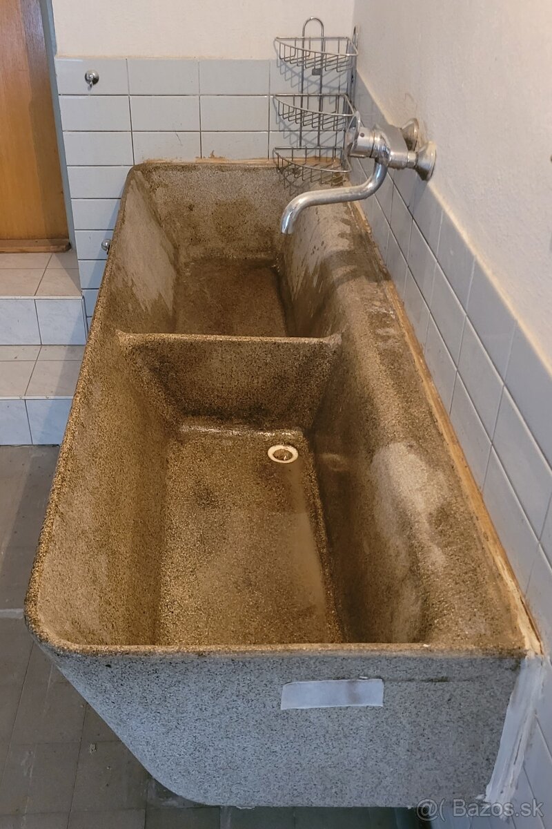 Dlhý umývací RETRO betónový drez - žľab z umelého kameňa - 3