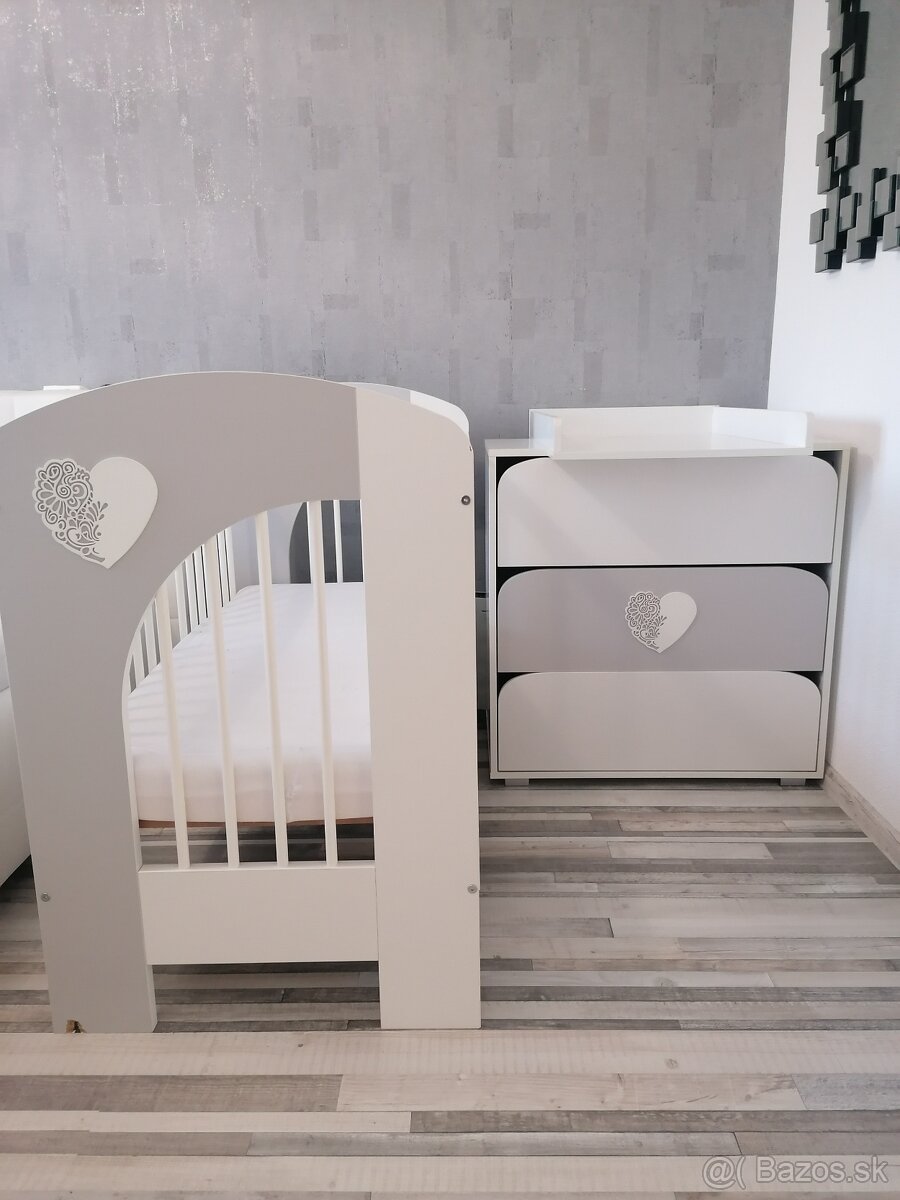 Postieľka + prebaľovací pult - 3
