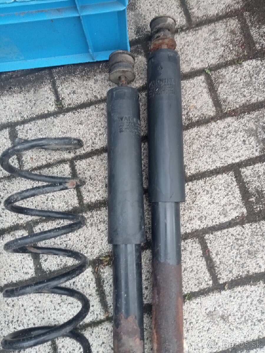 Predám tlmiče, pružiny JEEP Wrangler Rubicon - 3