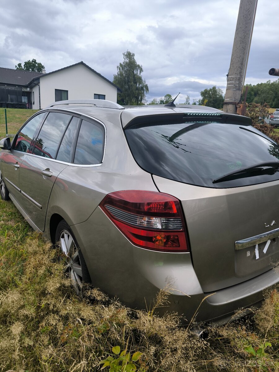 Náhradní díly Renault laguna III 2.0 DCI - 3