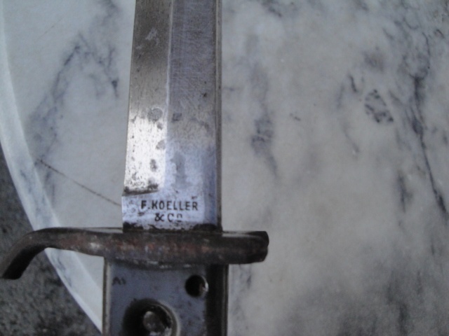 ZÁKOPOVÝ BODÁK 1 VÁLKA - 3