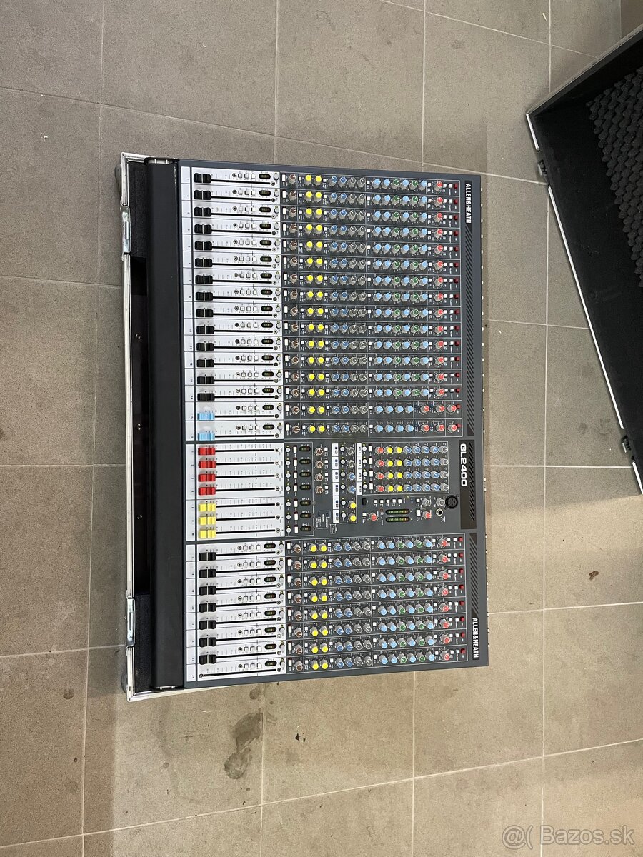Allen & Heath GL2400 - 3