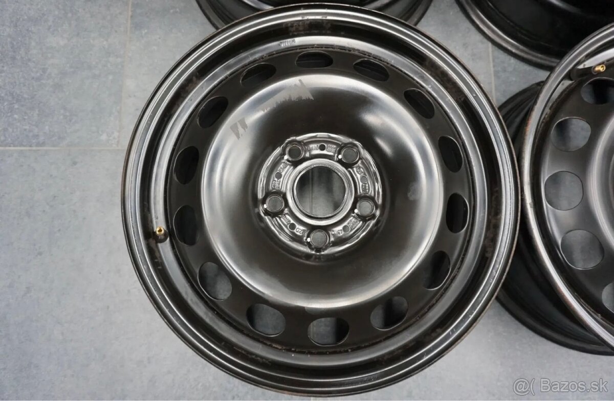 PLECHOVÁ SADA R16 OCTAVIA GOLF LEON - 3