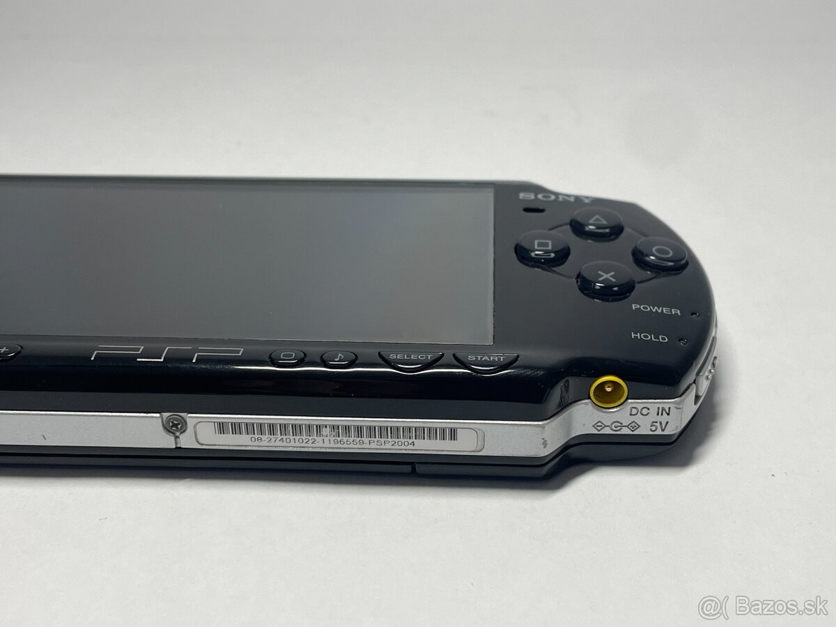 PSP 2004 32 GB s CFW ARK-4 + hry - 3