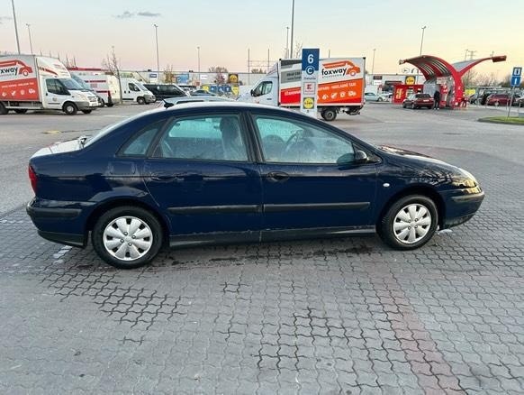Citroën C5 1.8 benzín sedan · 2002 - 3