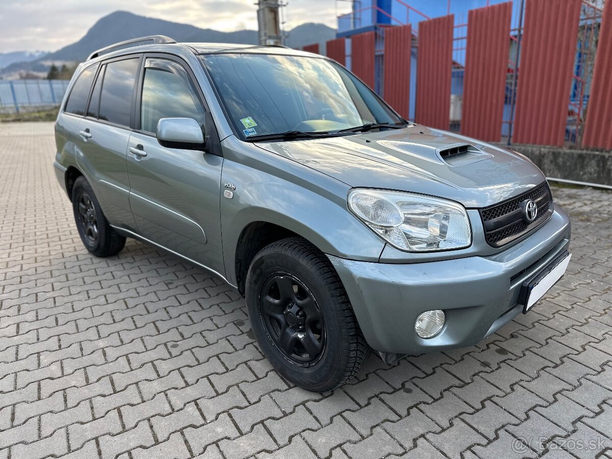 Toyota RAV 4 2.0 D-4D 5D - 3