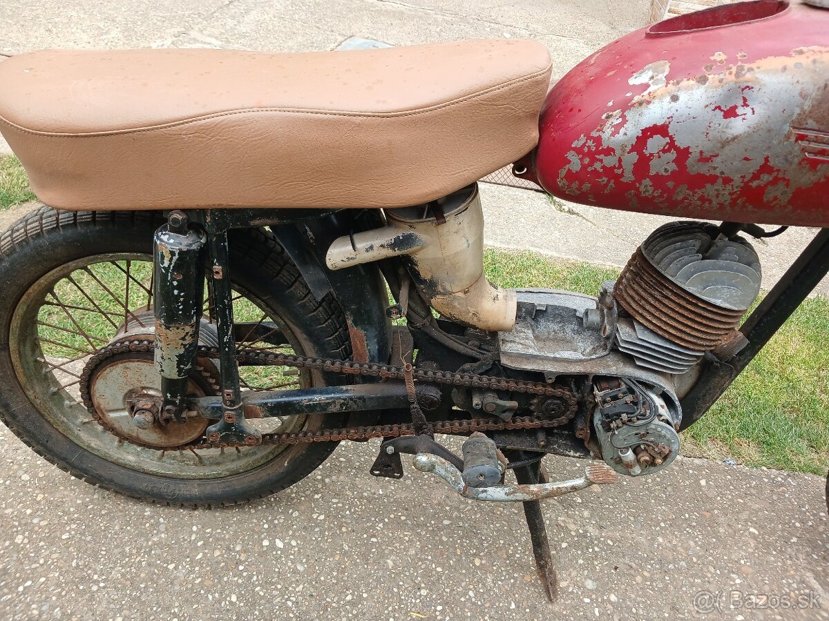 Jawa CZ 125/355 - 3