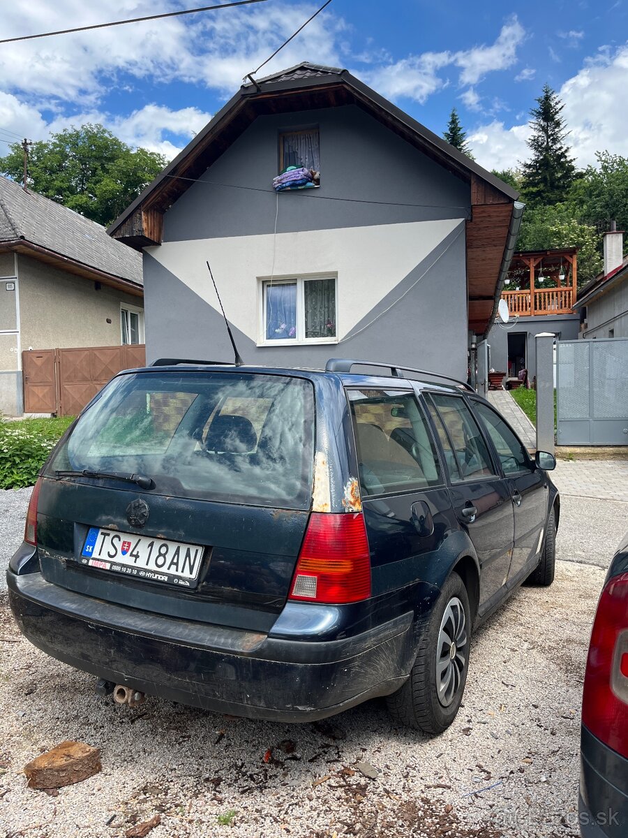 Golf IV - 3