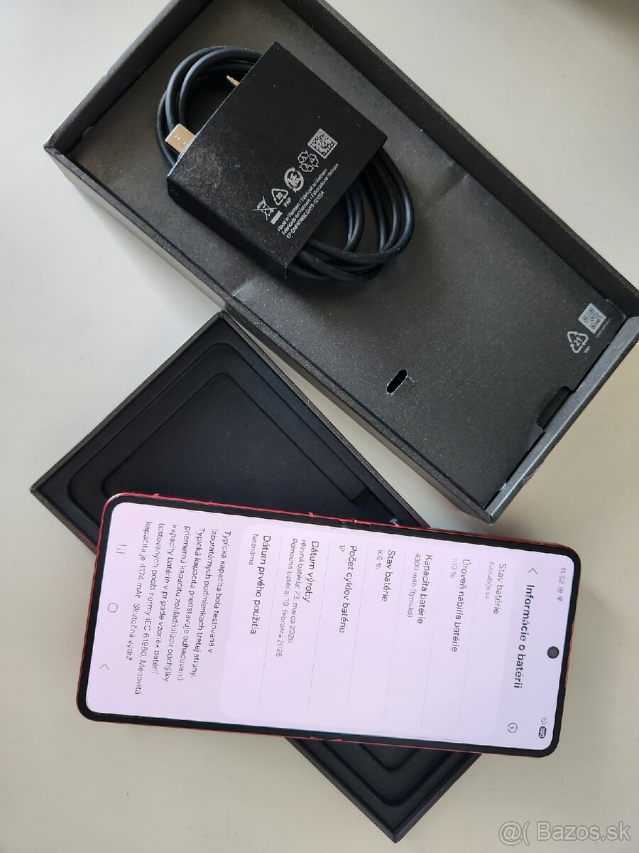 Z Flip 7 -256GB 100% stav - 3