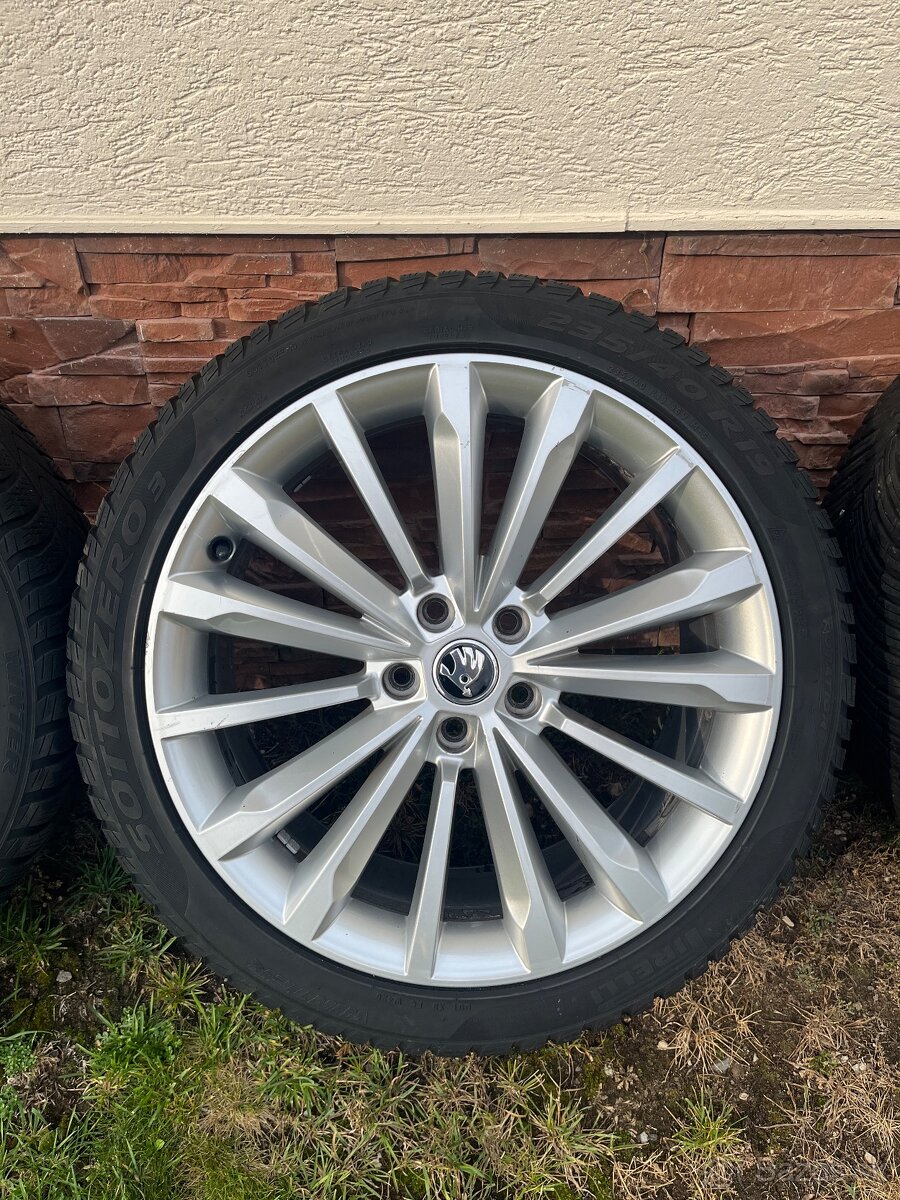 Trinity r19 skoda superb - 3