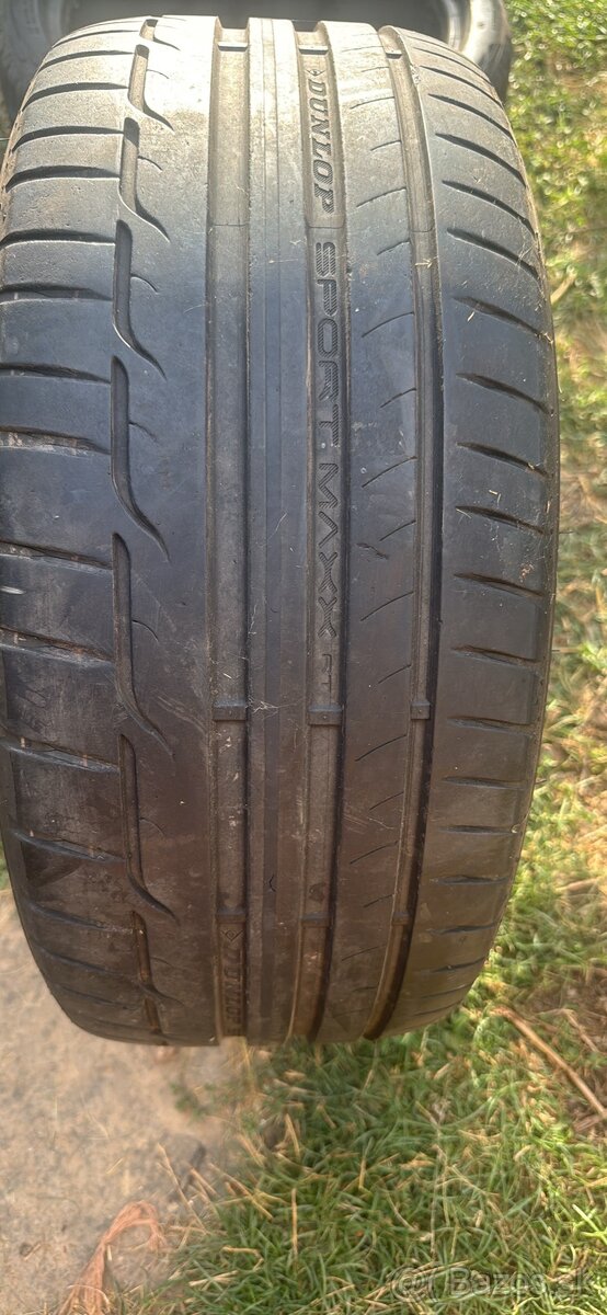225/40 R18 1ks - 3