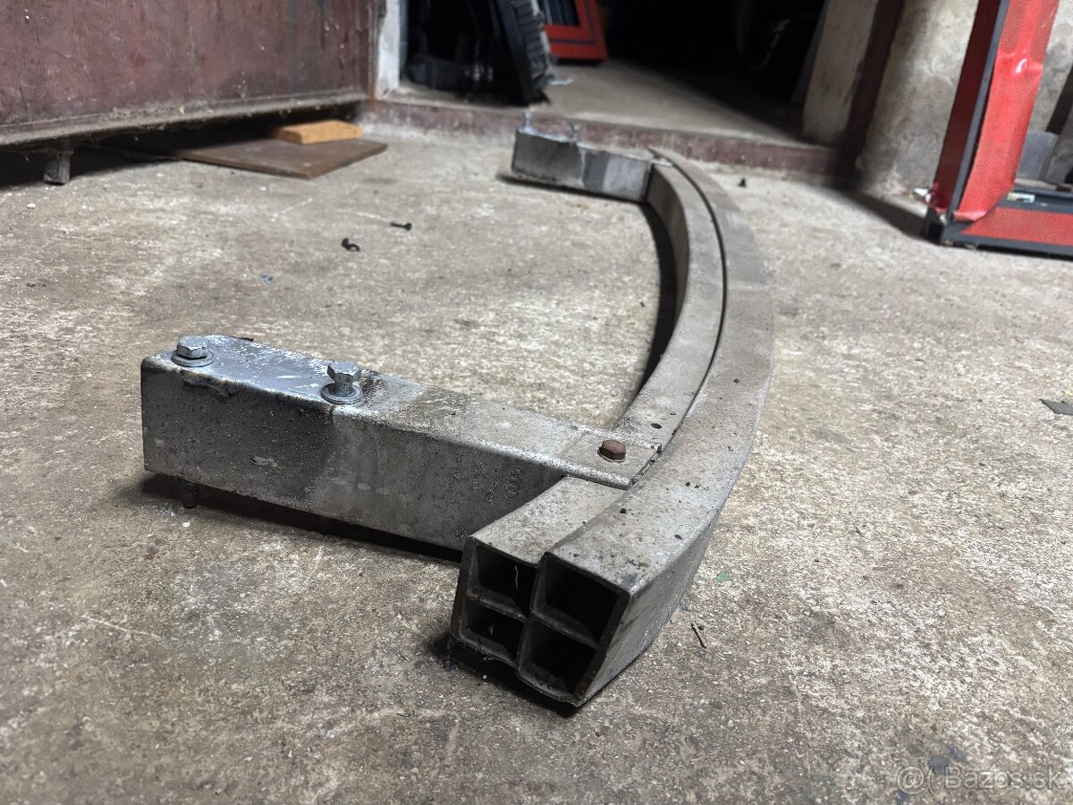 Audi a6c6 sedan Výstuha zadného naraznika - 3