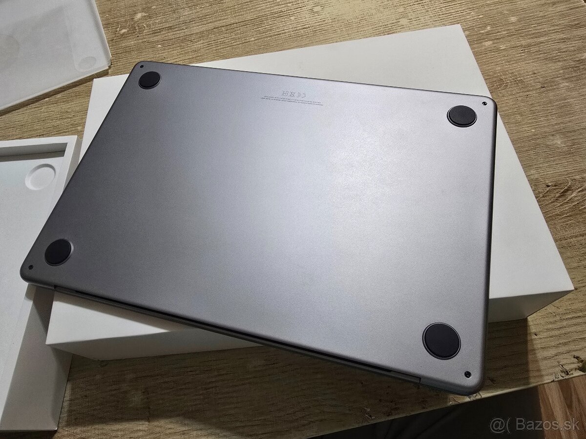 Macbook Air s M2 procesorom 256gb ssd diskom a 8gb ram noteb - 3