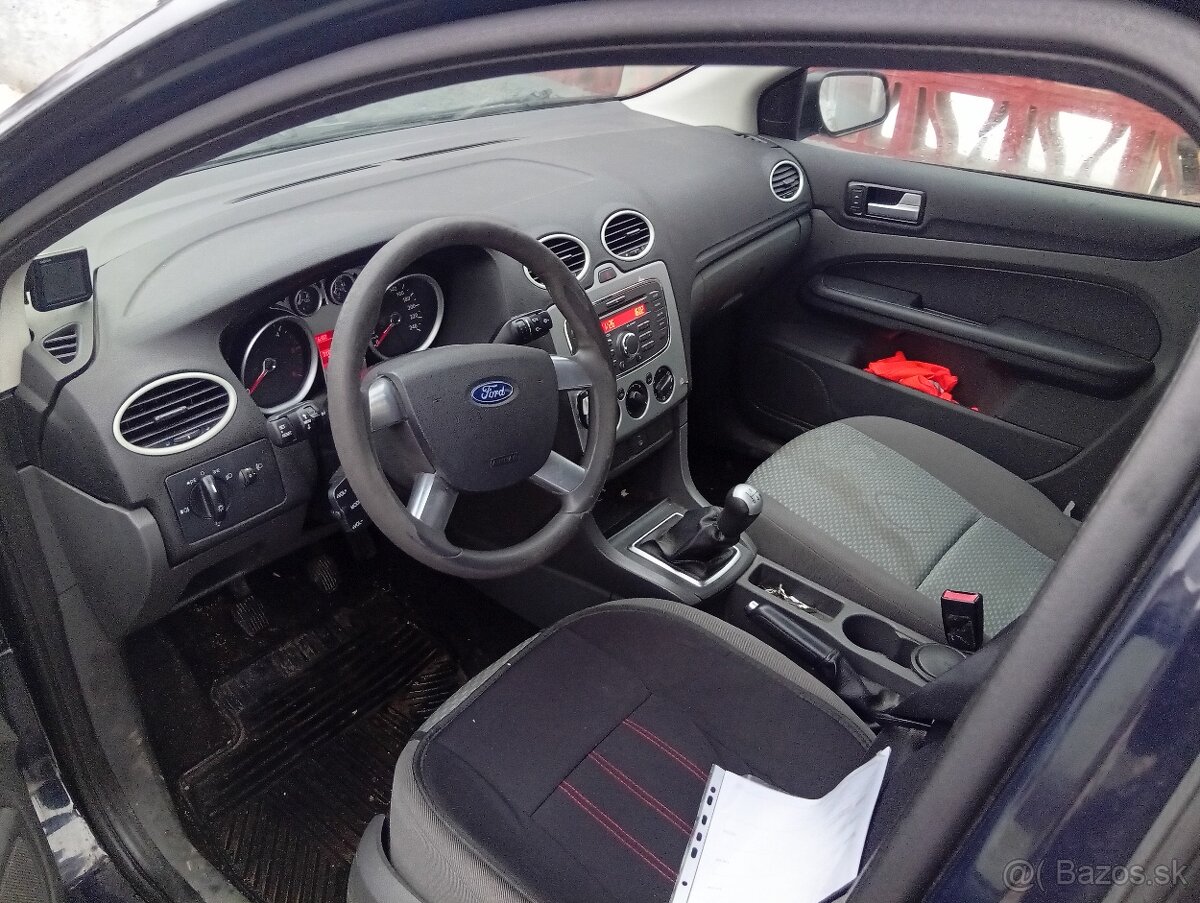 Ford focus hatsback 11/2007 1.6tdci 66kw - 3