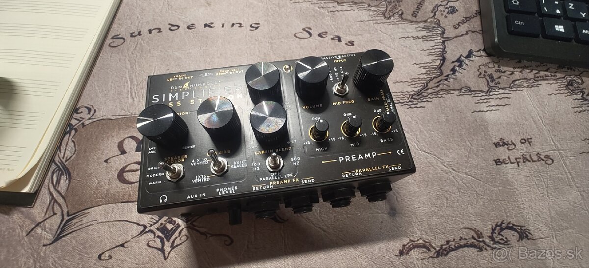 DSM & Humboldt Electronics Simplifier Bass Station
- 3